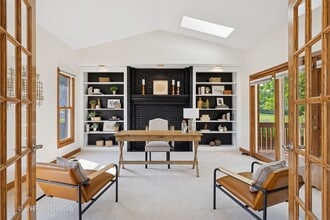 1520 Daybreak Dr in Libertyville, IL - Building Photo - Building Photo