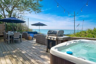 212 Creek Rd in Wading River, NY - Building Photo - Building Photo