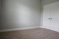 5036 Van Fleet St photo'