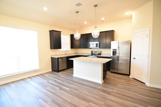 1923 Ashburn Dr in Temple, TX - Building Photo - Building Photo