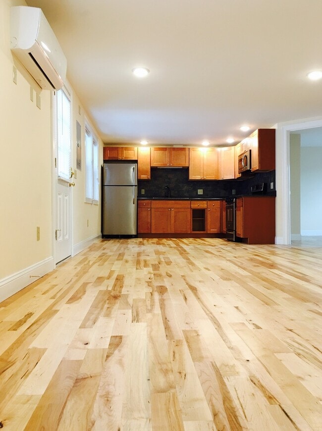 158 North St in Burlington, VT - Building Photo - Building Photo