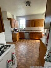 1673 Beacon St in Brookline, MA - Building Photo - Building Photo