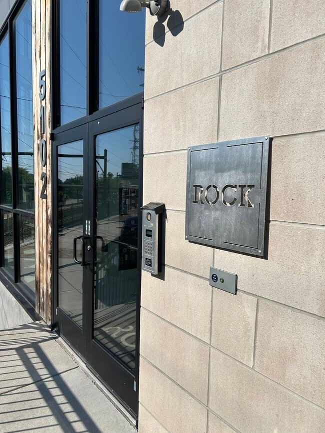 The Bentley Apartments