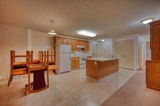 5623 54 St in Cold Lake, AB - Building Photo - Building Photo