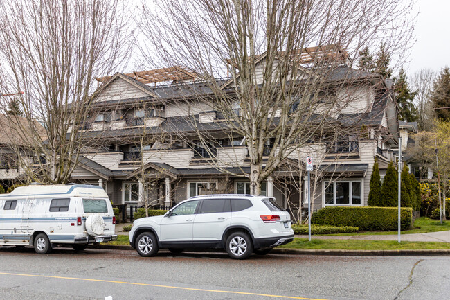 1117 St. Andrews Av in North Vancouver, BC - Building Photo - Building Photo