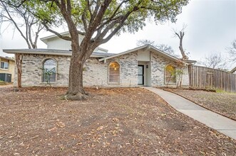 3100 Barton Rd in Carrollton, TX - Building Photo - Building Photo