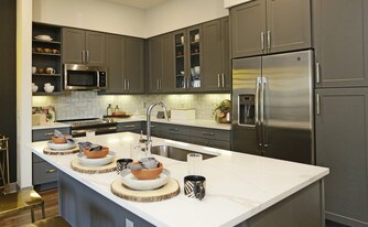 The Braden on Fifth in Fort Worth, TX - Building Photo