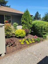 Landsby Place Retirement Community in Eugene, OR - Building Photo - Building Photo