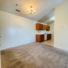 903 Hanahan Ct in Greensboro, NC - Building Photo - Building Photo