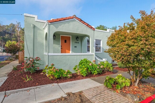 property at 1016 Castro St