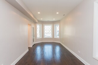 3651 W Palmer St-Unit -O1 in Chicago, IL - Building Photo - Building Photo