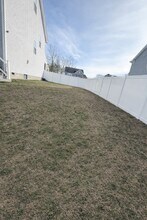 211 Benthall Rd in Hampton, VA - Building Photo - Building Photo