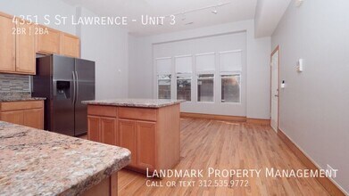 4351 S St Lawrence Ave in Chicago, IL - Building Photo - Building Photo