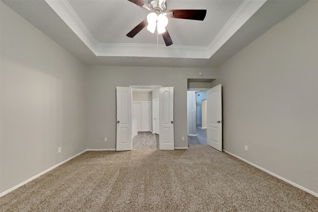 property at 1731 Red Oak Terrace