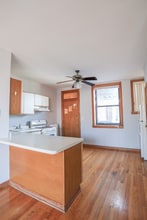 1348 W Foster Ave in Chicago, IL - Building Photo - Building Photo