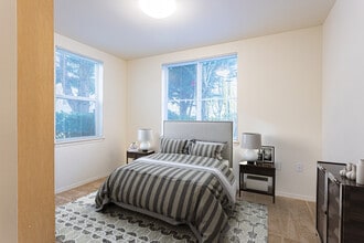 Esperanza - 55+ Affordable Senior Housing in Seattle, WA - Building Photo - Building Photo