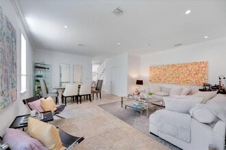 3062 New York St in Miami, FL - Building Photo - Building Photo