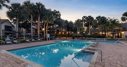 Sabal Palm at Lake Buena Vista Apartment Homes in Orlando, FL - Building Photo - Building Photo
