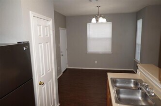 13700 Harris Ridge Blvd in Pflugerville, TX - Building Photo - Building Photo