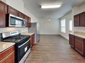 3903 Hawthorn Glen Ct in Fresno, TX - Building Photo - Building Photo