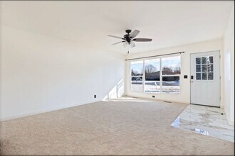 2118-2118 Avalon Cir in Bay City, MI - Building Photo - Building Photo