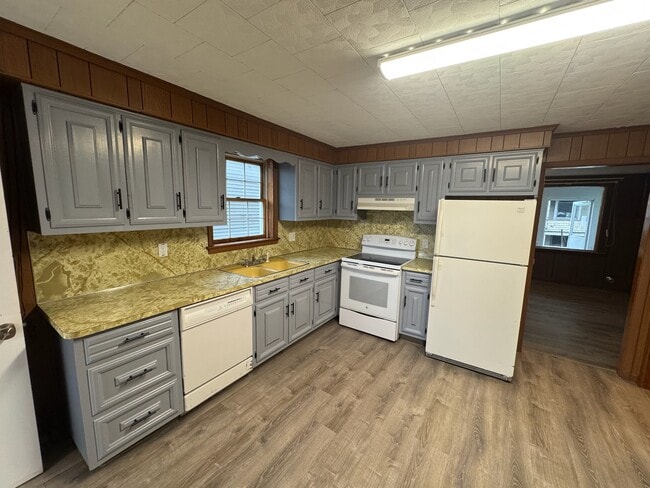 43 Hillman St in Wilkes-Barre, PA - Building Photo - Building Photo
