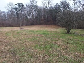 532 Pine Ridge Rd in Clinton, TN - Building Photo - Building Photo