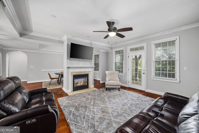 property at 1735 Peachtree St NE