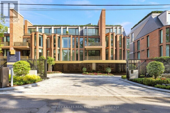 7-107 Dale Ave in Toronto, ON - Building Photo - Building Photo