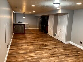 13891 S Newburg Dr in Herriman, UT - Building Photo - Building Photo