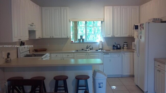 property at 4802 Washington St