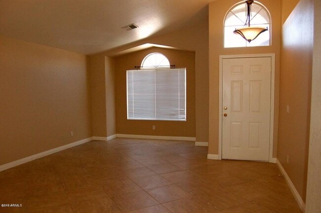 4815 W Ponderosa Ln in Glendale, AZ - Building Photo - Building Photo