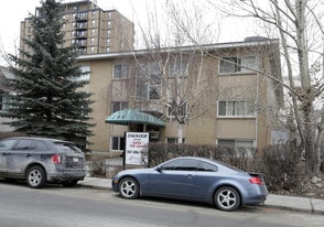 714 on 15th in Calgary, AB - Building Photo