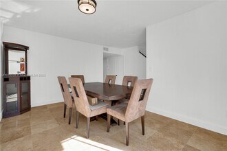 9823 SW 93rd Ter in Miami, FL - Building Photo - Building Photo