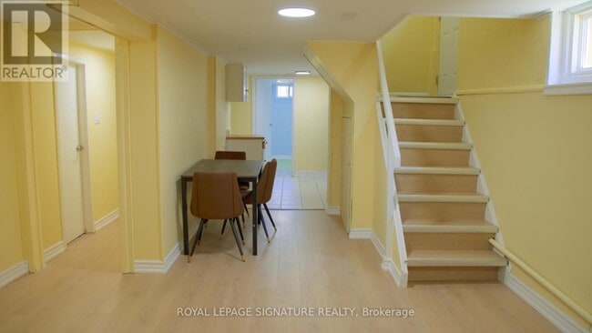 property at 60 Newlands Ave