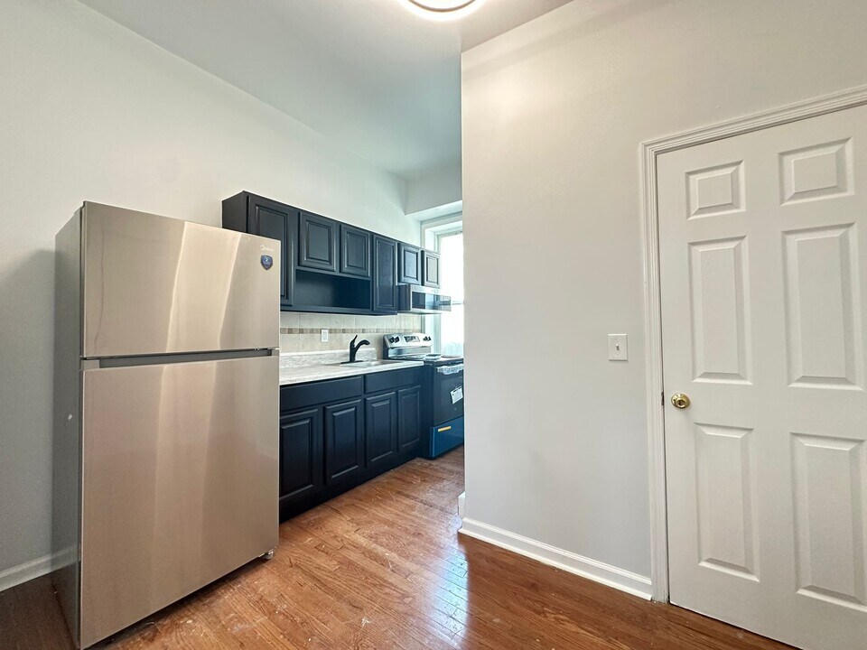 1732 Master St in Philadelphia, PA - Building Photo