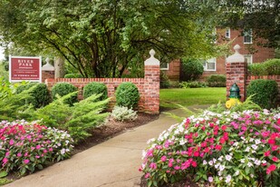 River Park Apartments