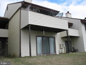 29-A-29-A W Daisy Ln in Mount Laurel, NJ - Building Photo - Building Photo