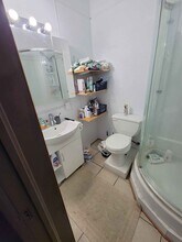 2303 Olive St, Unit 4 in Cedar Falls, IA - Building Photo - Building Photo