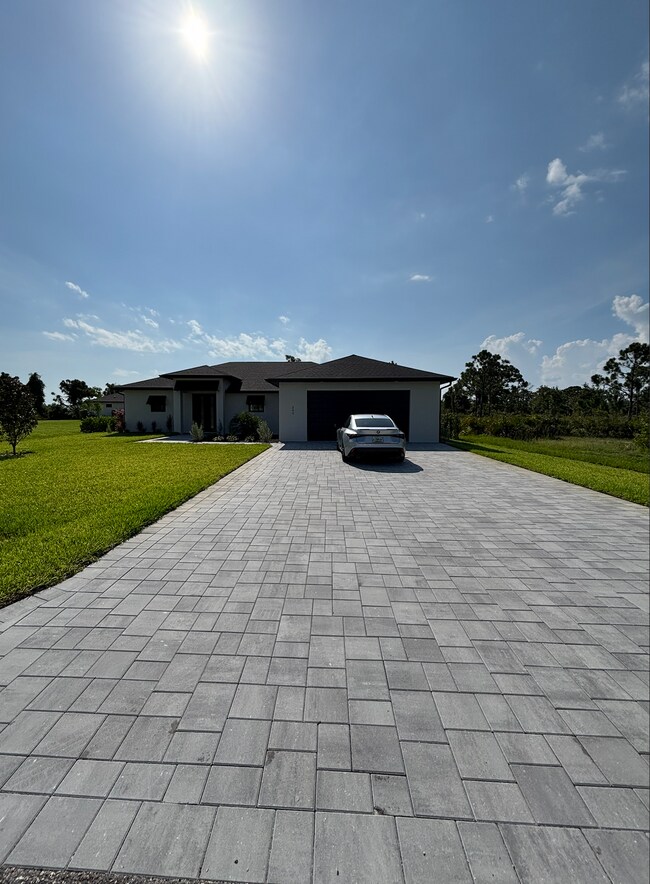 242 Brig Cir W in Placida, FL - Building Photo - Building Photo