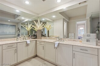 1030 3rd Ave S in Naples, FL - Building Photo - Building Photo