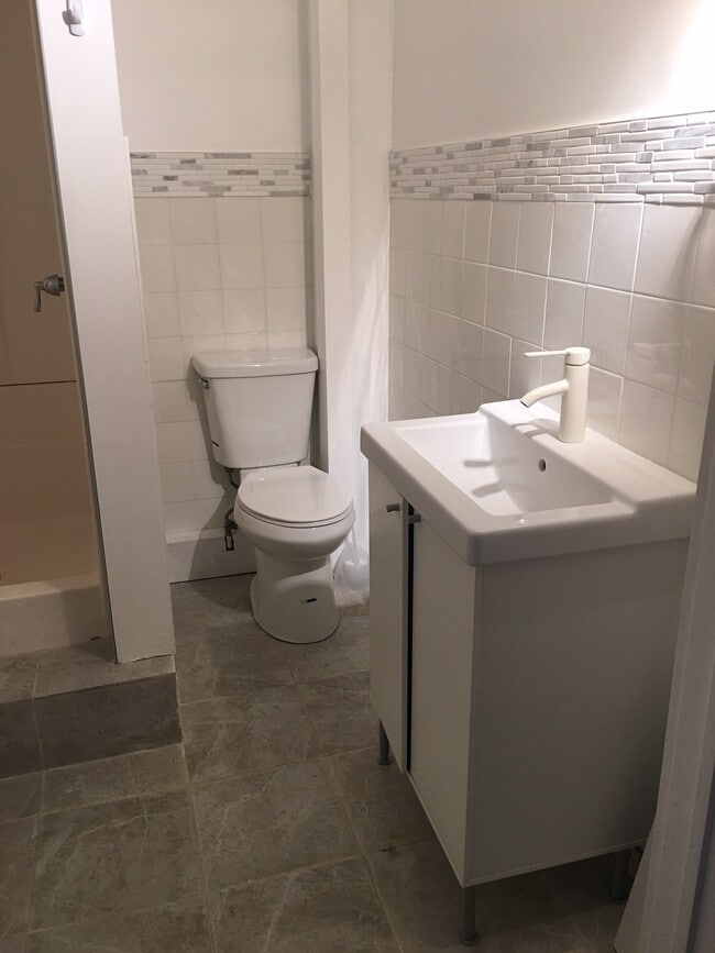 property at 86 VT-100C