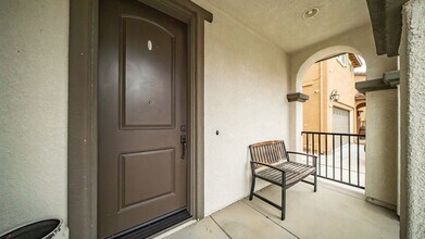 1265 Baylor Way in Dixon, CA - Building Photo - Building Photo