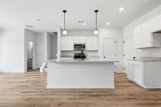 299 Summit Dr W in Jasper, GA - Building Photo - Building Photo