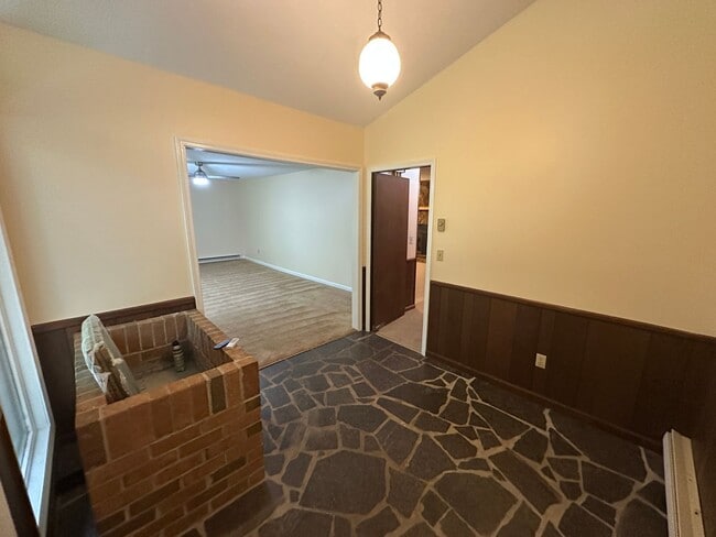 115 Sharon Dr in Central, SC - Building Photo - Building Photo
