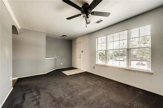 13265 Fieldstone Rd in Fort Worth, TX - Building Photo - Building Photo