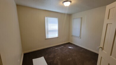 808 Seward Ave in Akron, OH - Building Photo - Building Photo