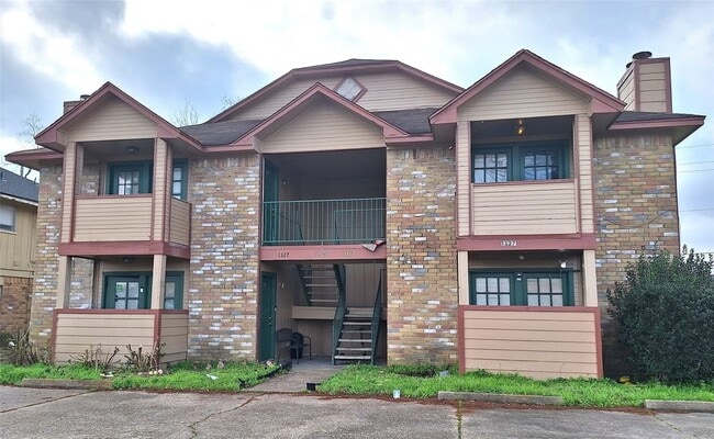 property at 1327 Brenda Ln