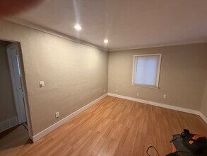 25200 leach st in Roseville, MI - Building Photo - Building Photo