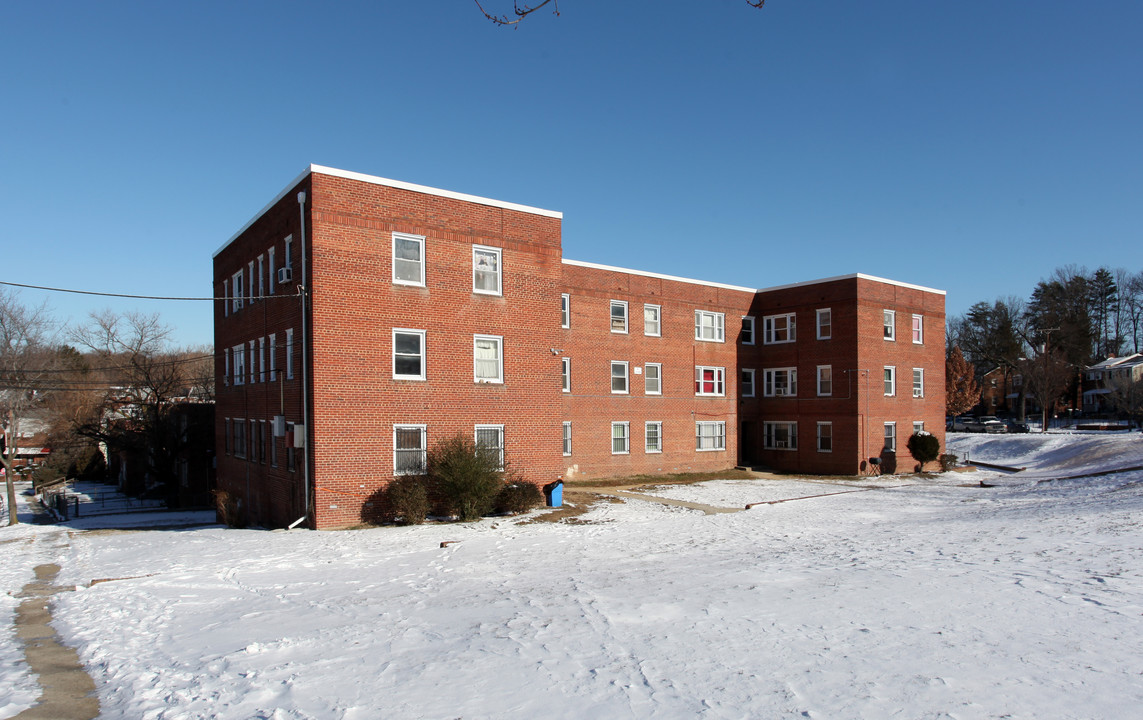 4400-4412 Texas Ave SE in Washington, DC - Building Photo